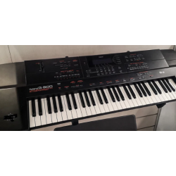 Roland G-600 Arranger Keyboard